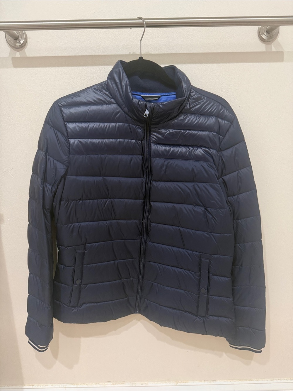 Tommy Hilfiger Women’s Navy Lightweight Quilted Down Jacket